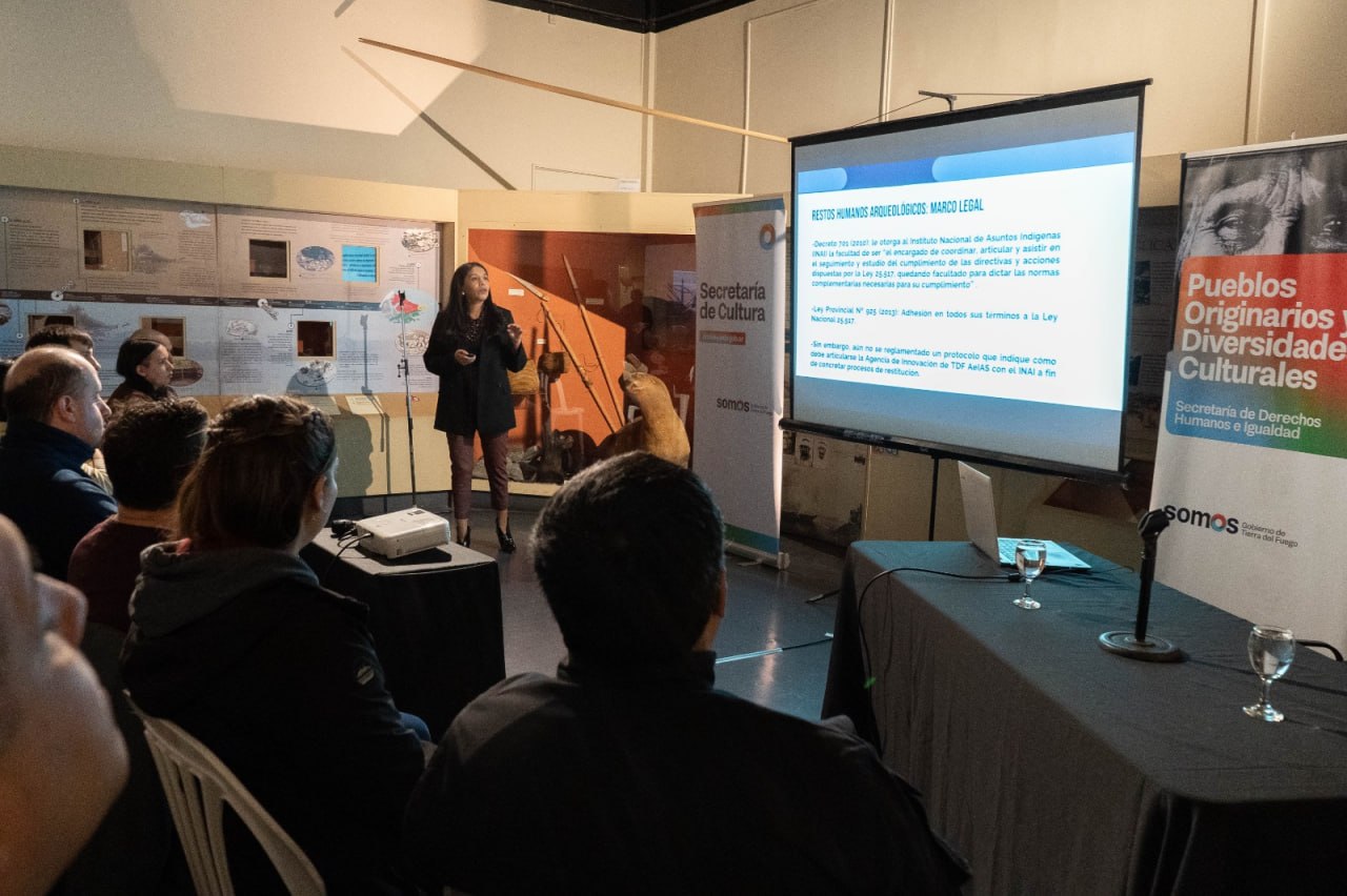 TIERRA DEL FUEGO PRESENTÓ EL PROTOCOLO DE RECUPERACIÓN DE RESTOS HUMANOS ARQUEOLÓGICOS PARA GARANTIZAR EL RESPETO Y LA REPARACIÓN HISTÓRICA