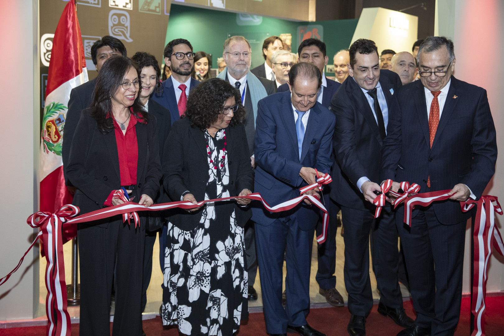 ABRIÓ SUS PUERTAS LA 50.ª FERIA INTERNACIONAL DEL LIBRO DE BUENOS AIRES