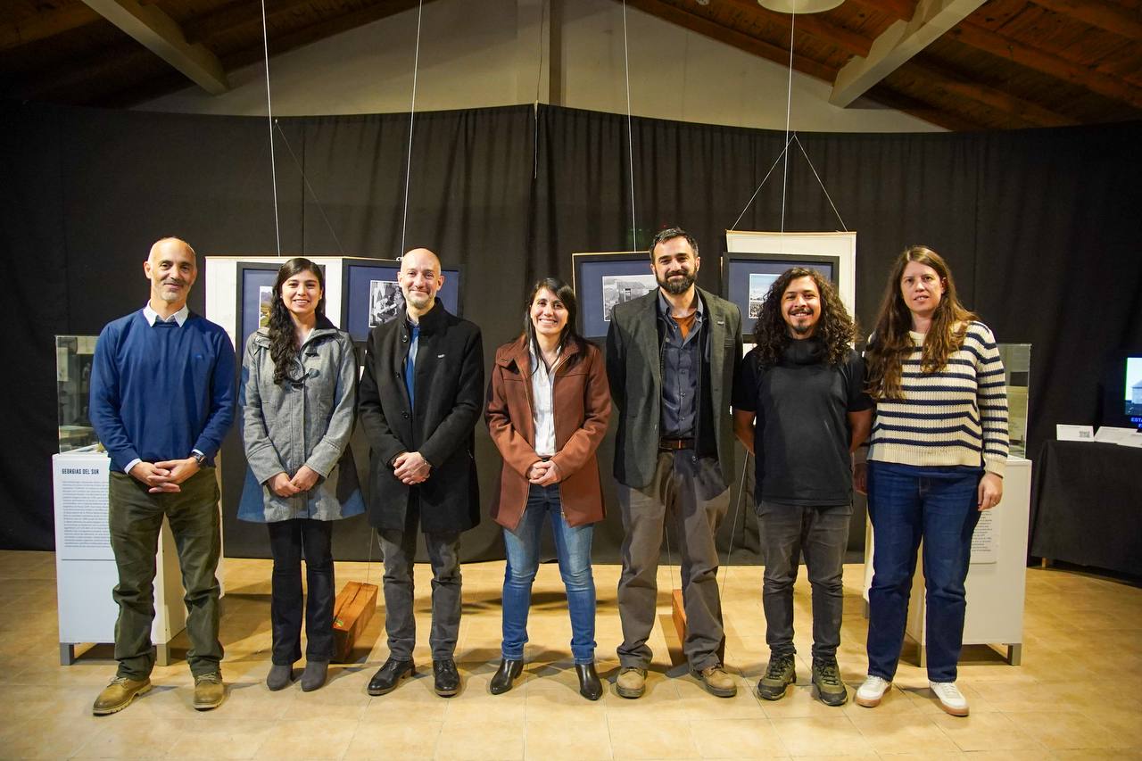 DURANTE EL MES DE MAYO VISITÁ LA MUESTRA “SOBERANÍA SOBRE AZUL PROFUNDO” DE LA UNTDF EN TOLHUIN