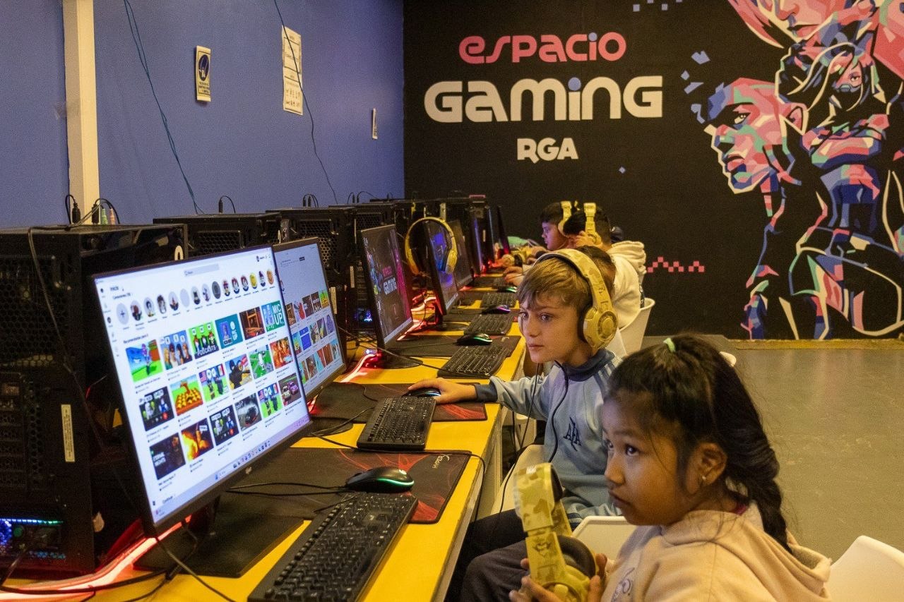 LLEGA EL “MUNDIALITO FIFA” AL ESPACIO TECNOLÓGICO: UNA JORNADA PARA DISFRUTAR EN FAMILIA