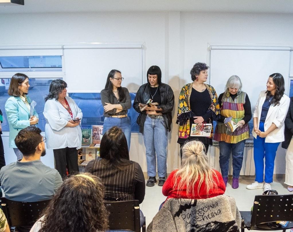 SUMATE A “BIBLIOTECA EN COMUNIDAD: PALABRAS QUE CIRCULAN” EN EL CENTRO INTEGRAL DE LA MUJER