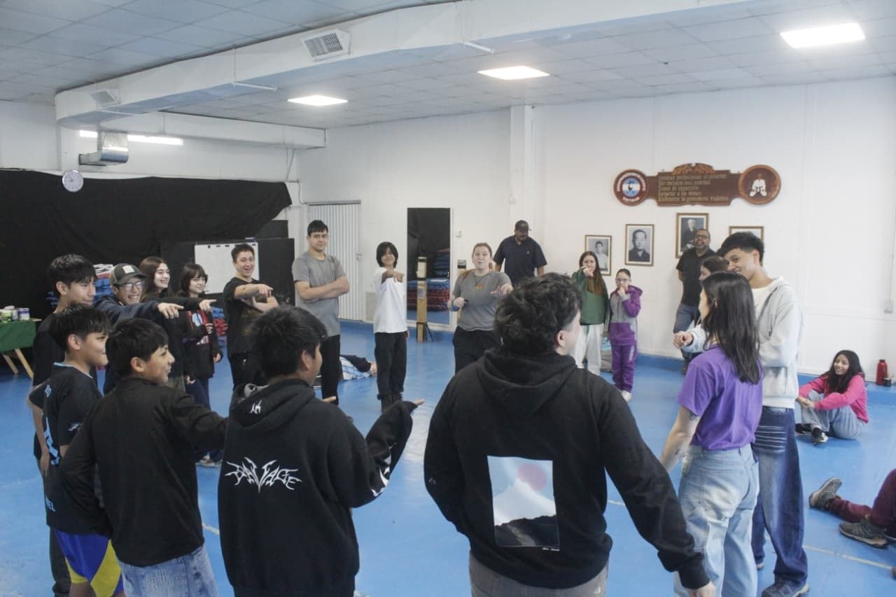 COMENZÓ ACTIVÁ EL INVIERNO EN EL CePLA EL PALOMAR CON PROPUESTAS RECREATIVAS PARA ADOLESCENTES
