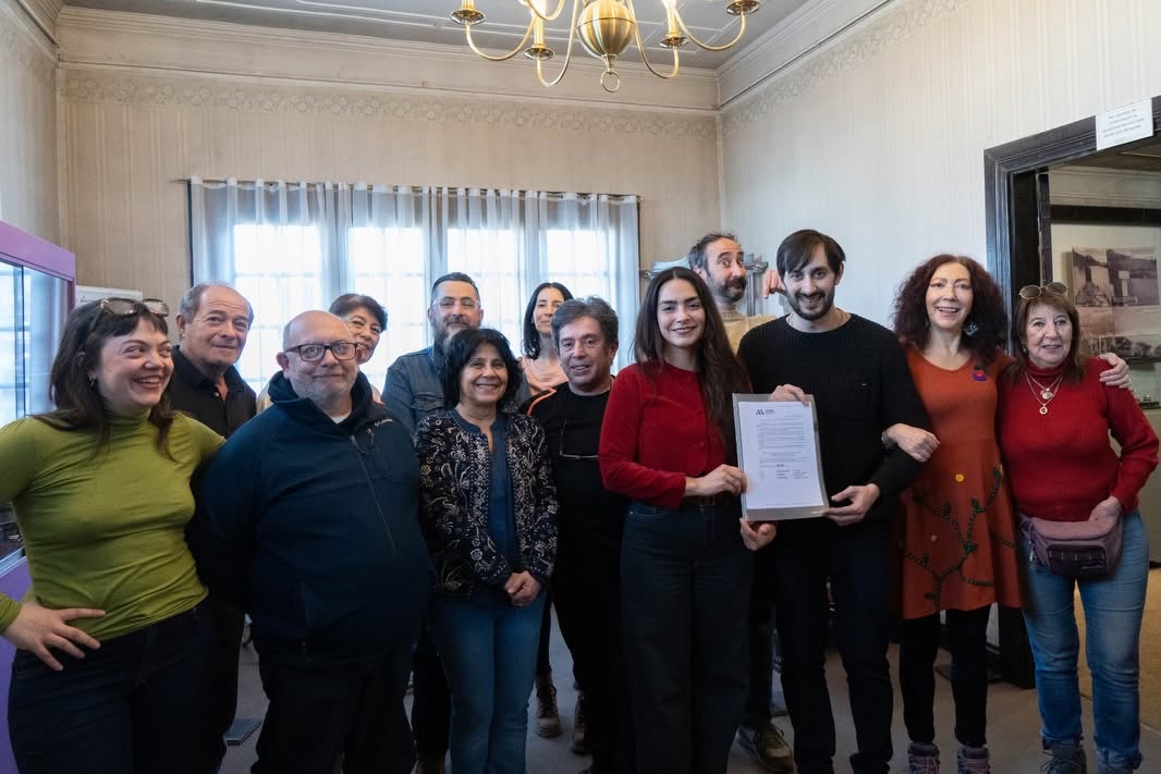 UN FARO PARA LA ESCENA LOCAL: EL VALOR DEL RECONOCIMIENTO INSTITUCIONAL AL TEATRO INDEPENDIENTE FUEGUINO