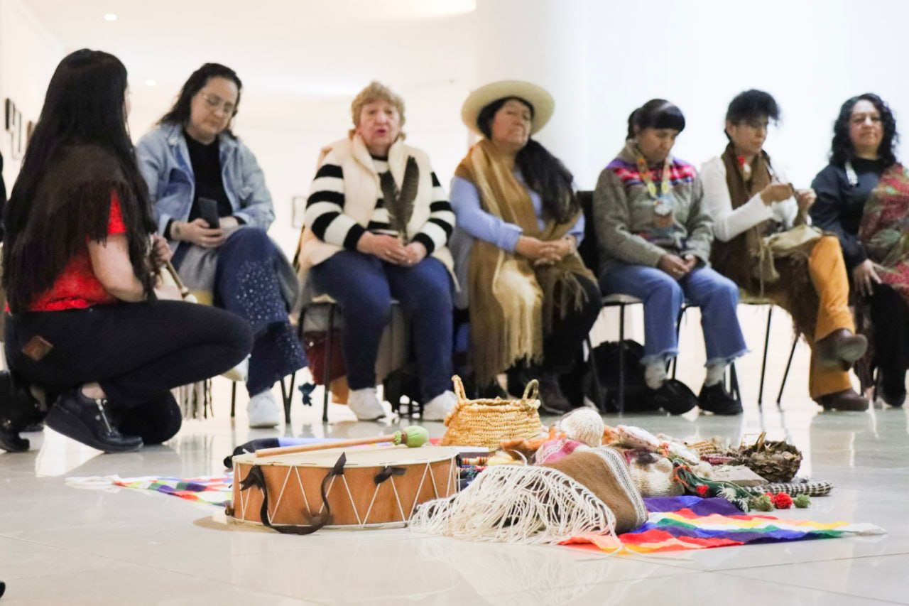 SE INAUGURÓ LA MUESTRA “MUJERES ORIGINARIAS, VOZ ANCESTRAL”